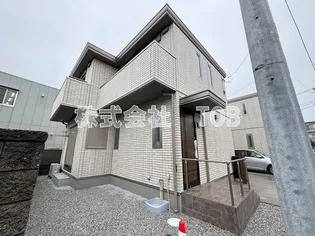 東京都三鷹市北野4【一戸建】の外観