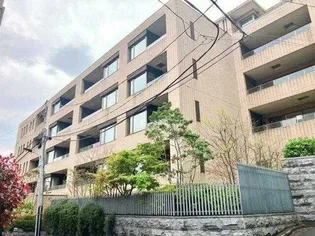 ウェリス麻布狸穴【5階】の外観