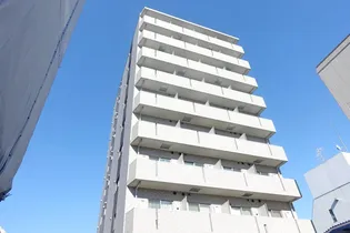 東京都日野市多摩平2【マンション】の外観