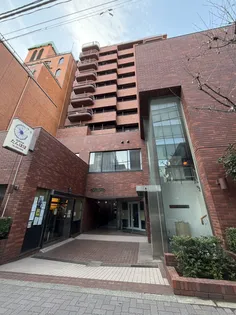 東京都千代田区神田小川町3【マンション】の外観