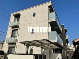 VIA SOLE SALICEの画像