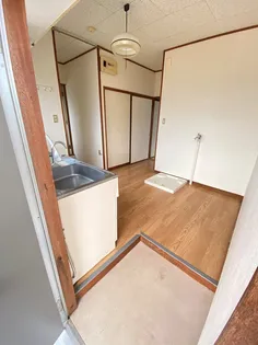 スライブI【2階】の玄関