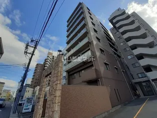 レーベスト平安【5階】の外観