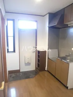 シティーハイツ シクラメンA棟【1階】の玄関