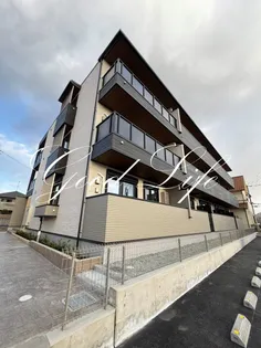 兵庫県加古川市平岡町新在家【アパート】の外観