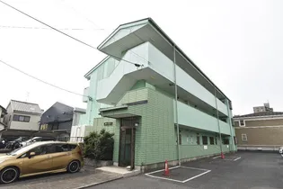 サイレントヴィラ【2階】の外観