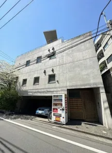 東京都新宿区西早稲田2【マンション】の外観