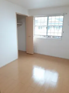 メゾン・オーブ II【2階】の内装