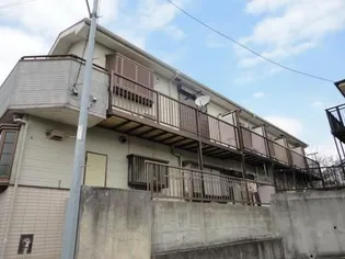 サンヒルズ A棟【2階】の外観