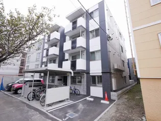 LIISA MARUYAMA【1階】の外観