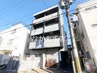 ジーイーサンクの外観