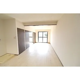 レックハウス アネシスII【1階】の居間