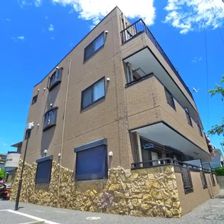 ドエル・シャンビエン【1階】の外観