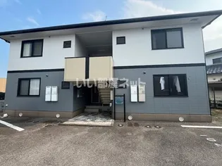 ジュネス佐藤【2階】の外観