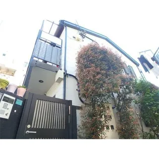 ラ・ベルメゾンY【2階】の外観