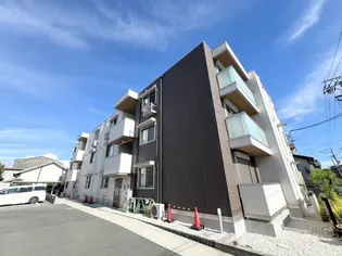 アベニール【2階】の外観