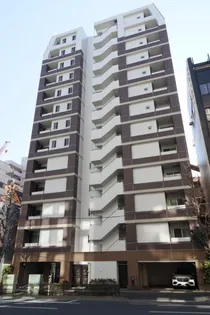 ファミール御茶ノ水アンシェール【4階】の外観