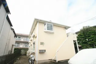 エステートピア久我山【2階】の外観