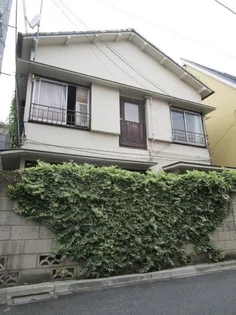 東京都中野区本町4【アパート】の外観