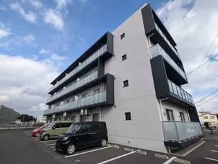 CREA COURT 畑中の画像