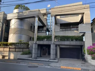 ベルテ下馬【1階】の外観