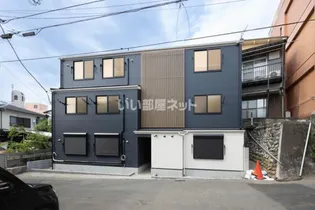 アザーレ・ソーニョ座間【3階】の外観