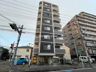 AZENIA【3階】の外観