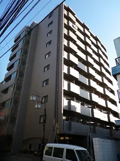 ルーブル北新宿【6階】の外観