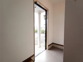 ブランシェTの玄関