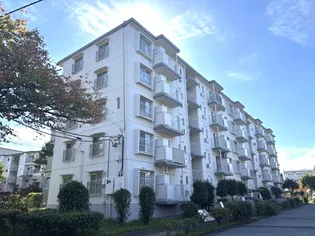 磯辺西住宅【5階】の外観