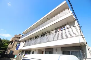 ブル-ジュ【2階】の外観