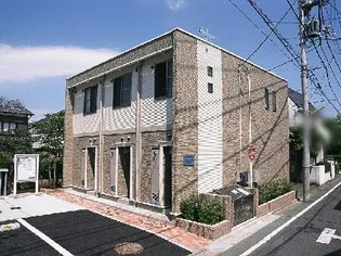 レオネクストサングリーン経堂【1階】の外観