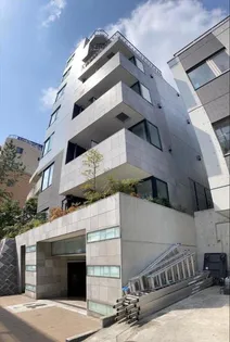 ライフゾーン用賀の画像