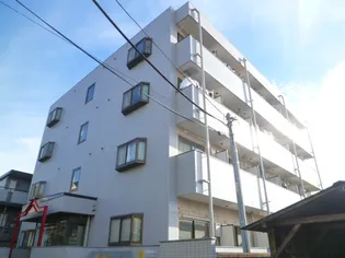 コートニュータウン【4階】の外観