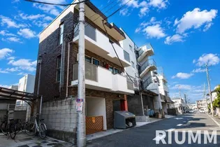 東京都新宿区高田馬場2【マンション】の外観