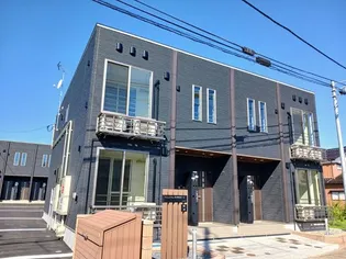 新潟県長岡市関原町1【アパート】の外観