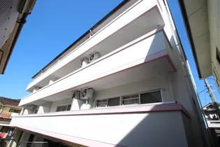 シャルム成城【1階】の外観