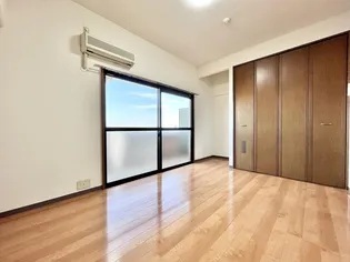 ヴィラウェリントン【6階】の居間