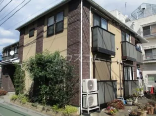 レプラタータ【1階】の外観