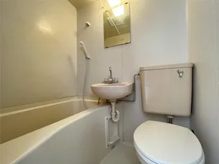 ピオーネ都留【2階】の風呂