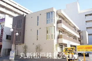 Resonance【3階】の外観