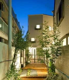 東京都世田谷区池尻2【一戸建】の外観