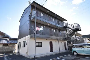 グリーンハイツ津高【3階】の外観