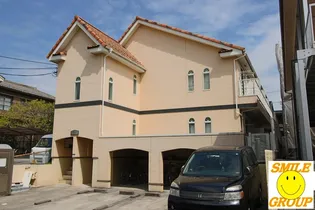 アムールウラヤスの画像