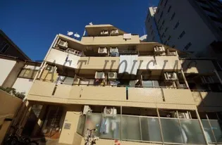 東京都新宿区西新宿5【マンション】の外観