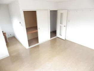 メゾン平佐II【2階】の内装