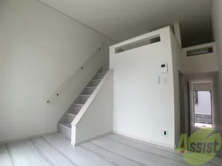 unリヴィエール高松【1階】の居間