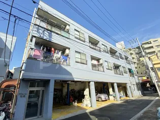 ラフォーレ町屋【3階】の外観