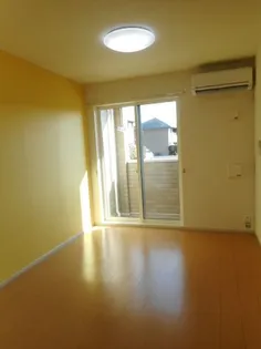 フォール・リアン II【1階】の居間