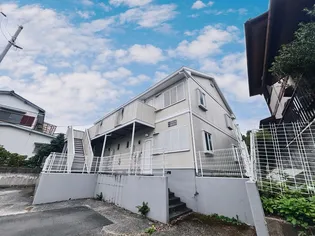 グリーンコーポ三ッ沢【1階】の外観